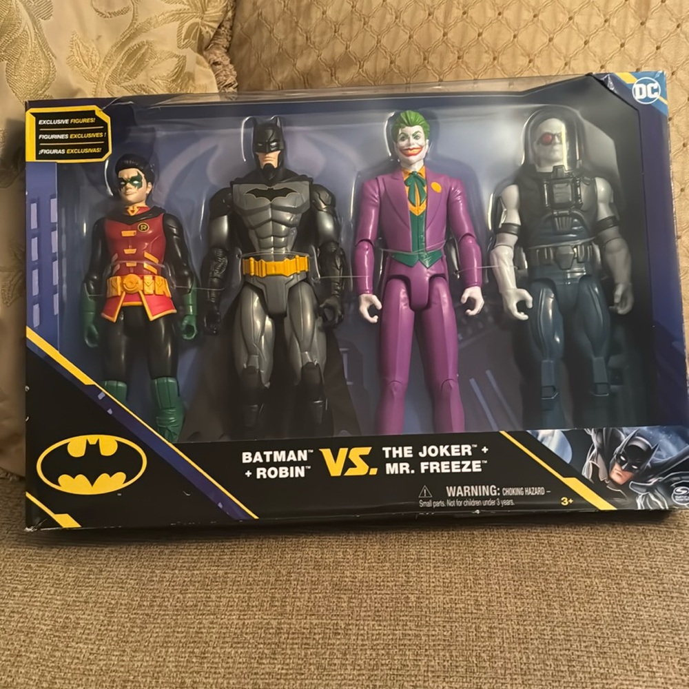 Dc Action Figures Batman vs The Joker